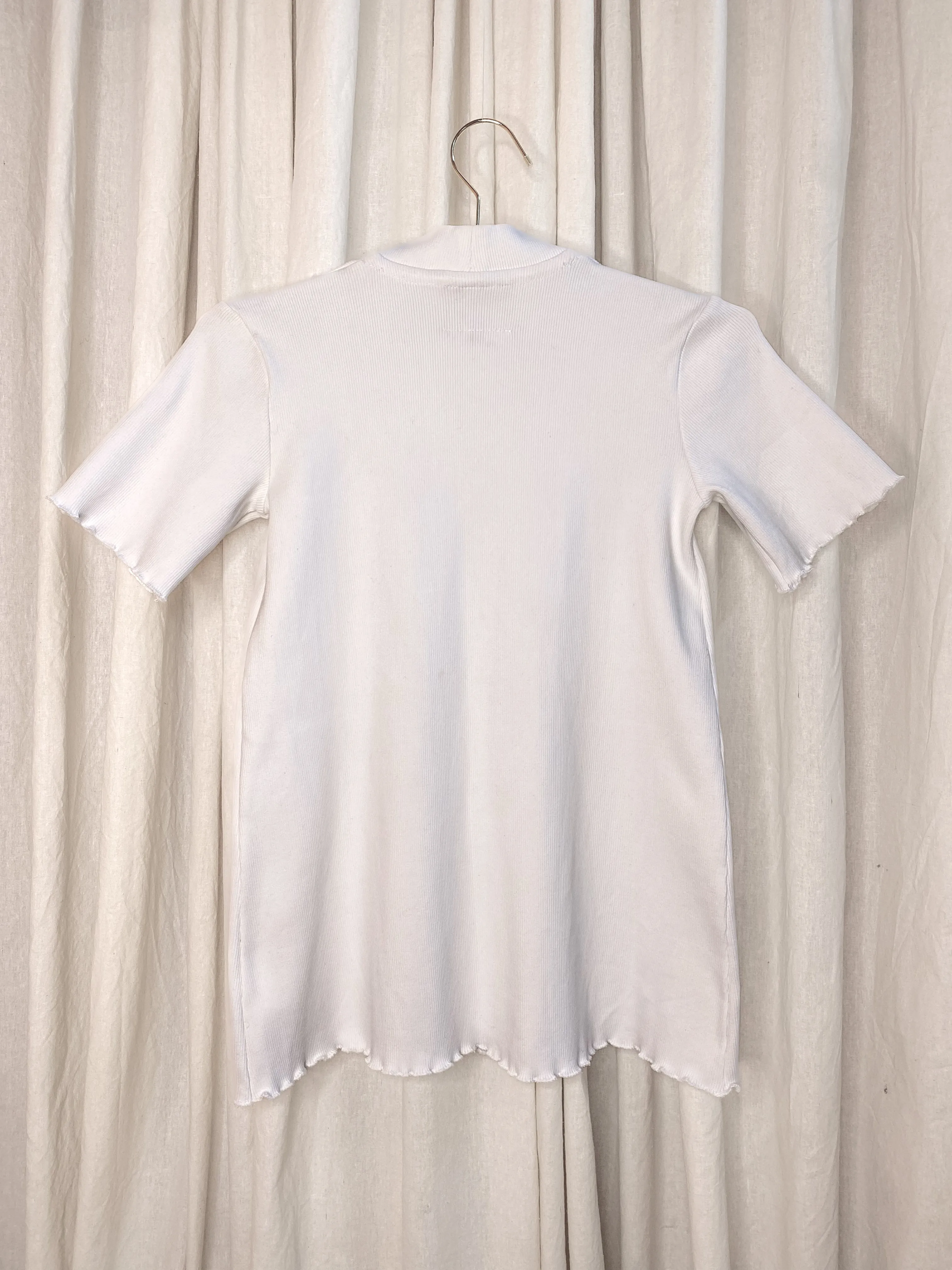 • SAMPLE • RIBBED MOCK NECK TEE ~ WHITE [ Cotton, Short Sleeved, Size Small ]