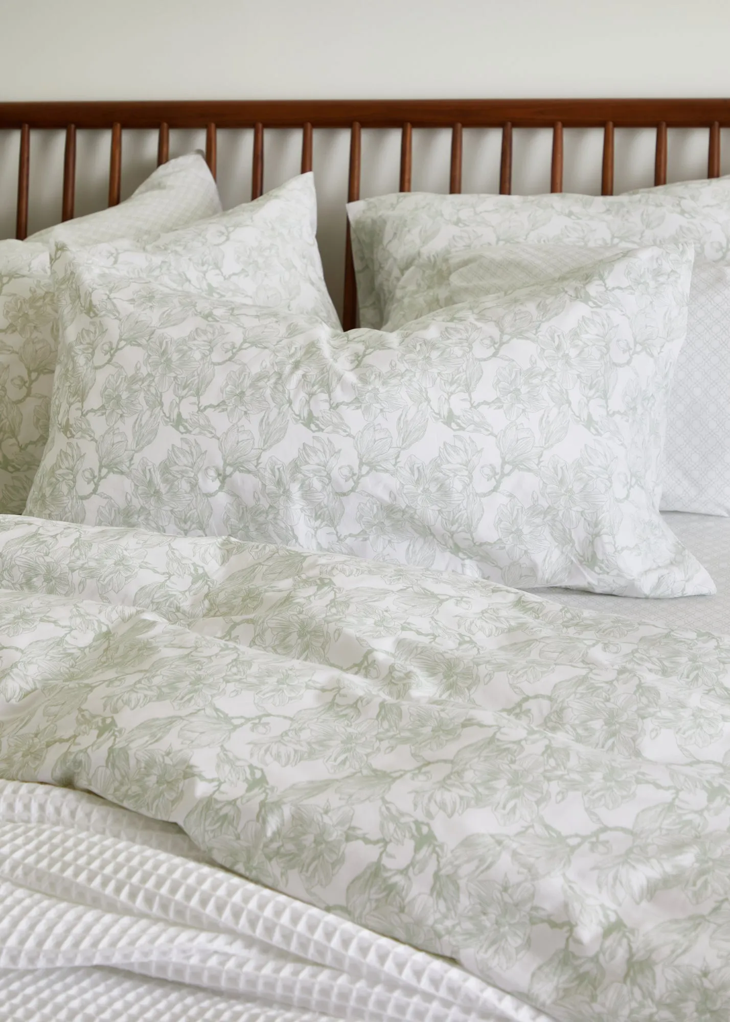 Foxford Sage Magnolia King Pillowcase Set