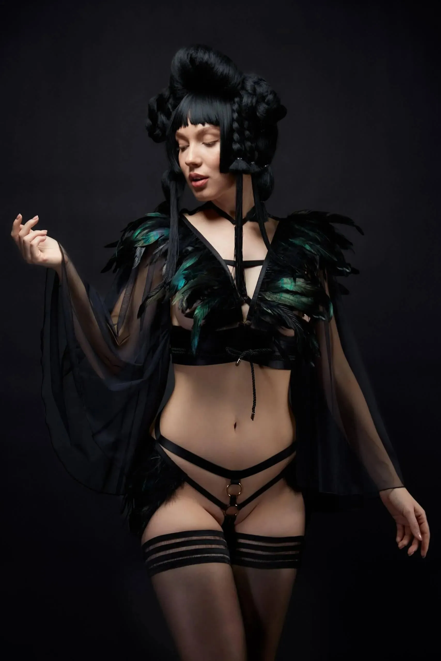 LINGERIE SET WITH HARNESSES "MISTRESS"