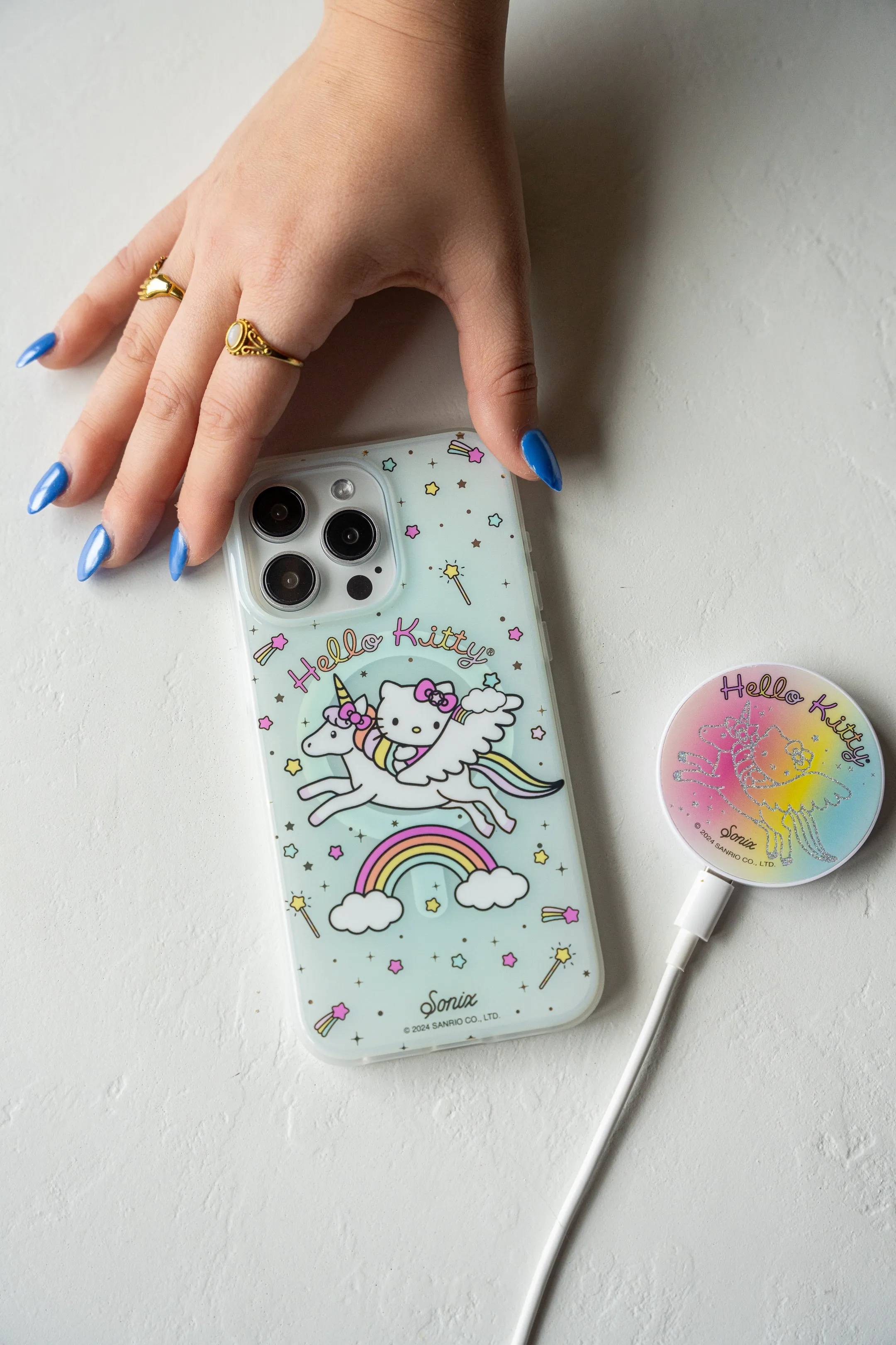 MagLink™ Magnetic Charger - Hello Kitty® Unicorn