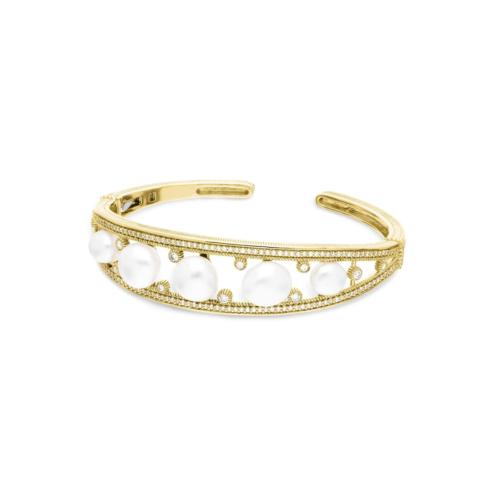 Paloma Cuff with Baroque Freshwater Pearls and Diamonds in 18K