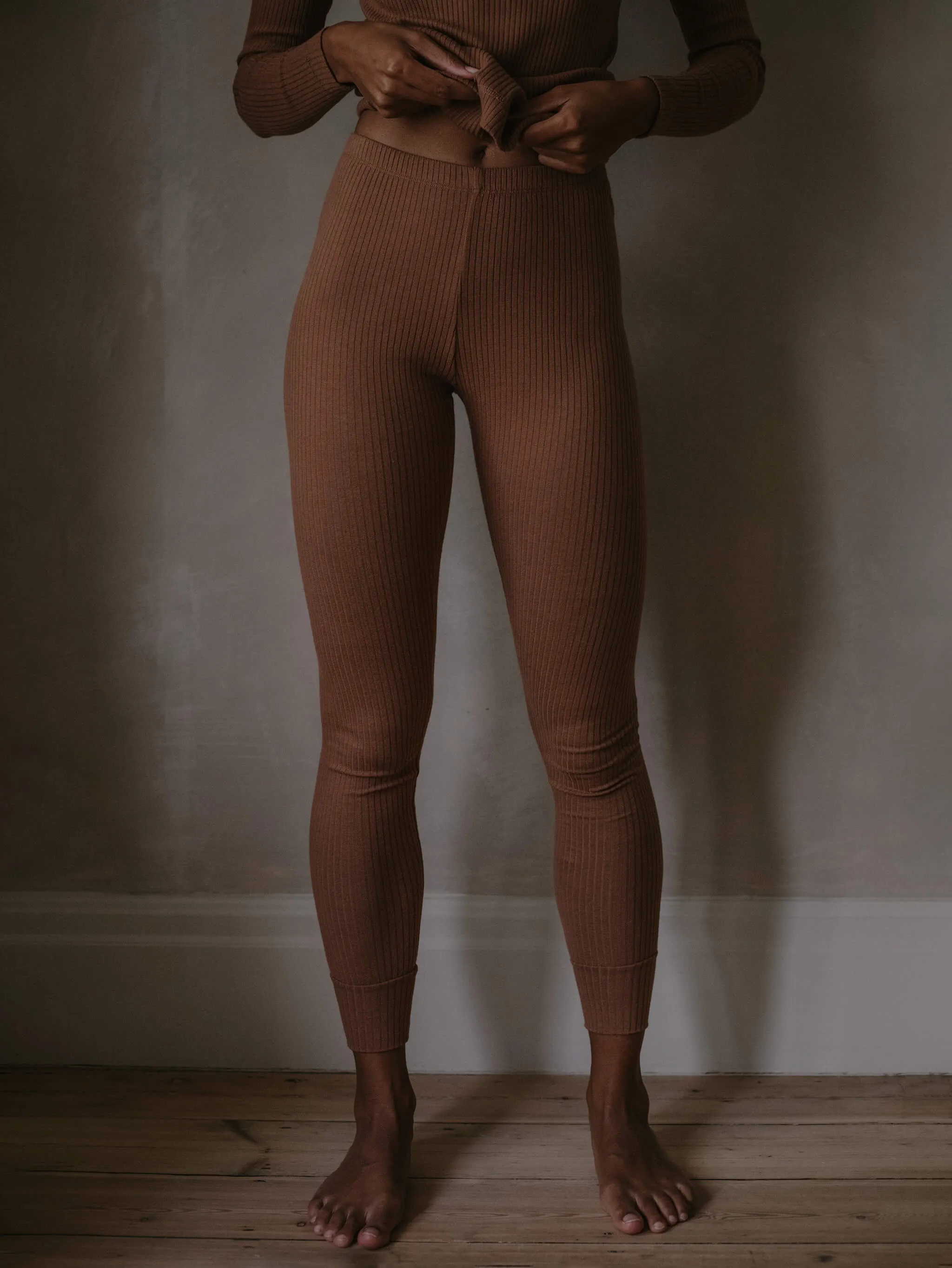 The Ribbed Legging - Women's