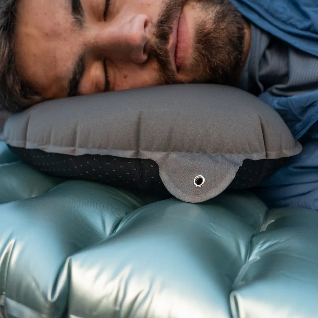 Ultralight Non-Slip Stretch Pillow